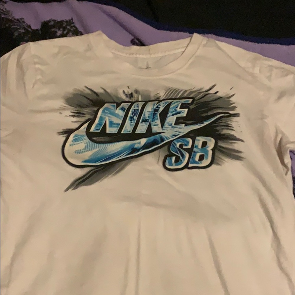 Nike shirt